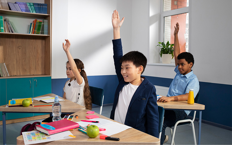 How English Writing Skills Develop Through Reading, Not Memorised Model Essays